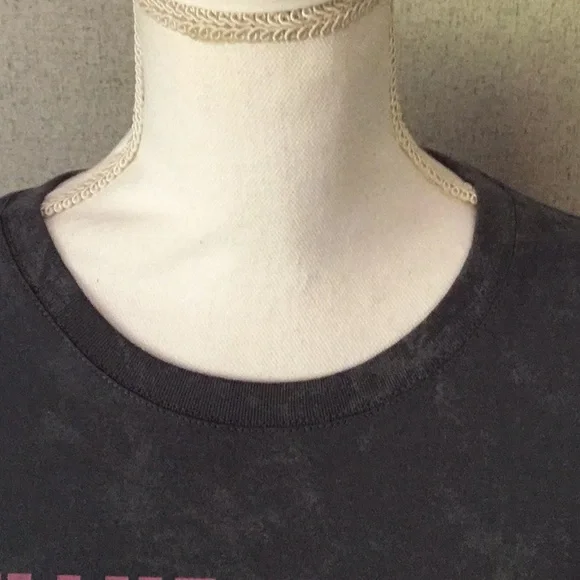 NWT Graphic Tee Shirt with Bold Text (I HAVE NO IDEA WHAT I AM DOING) Size L - Picture 3 of 8